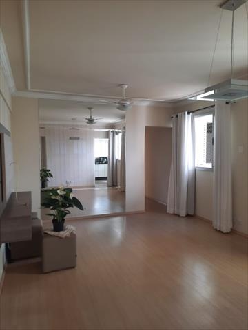 Apartamento para venda no Centro em Londrina com 95m² por R$ 320.000,00
