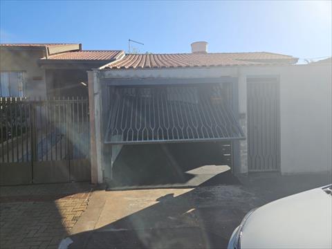 Casa para venda no Jardim Tokio em Londrina com 60m² por R$ 420.000,00