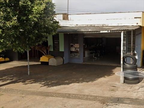 Salão para locacao no Antares em Londrina com 80m² por R$ 1.100,00