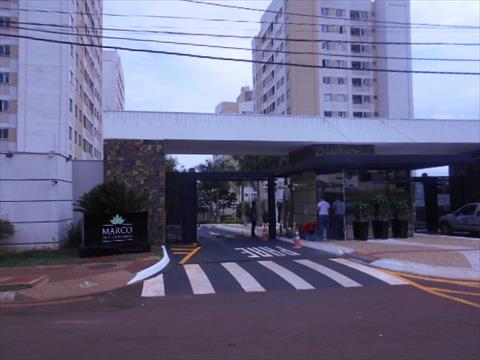 Apartamento para locacao no Jardim Morumbi em Londrina com 0m² por R$ 1.400,00