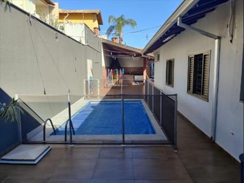 Casa para venda no Jardim Napoles em Londrina com 290m² por R$ 1.350.000,00