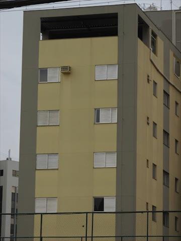 Apartamento para venda no Jardim Higienopolis em Londrina com 67,5m² por R$ 260.000,00