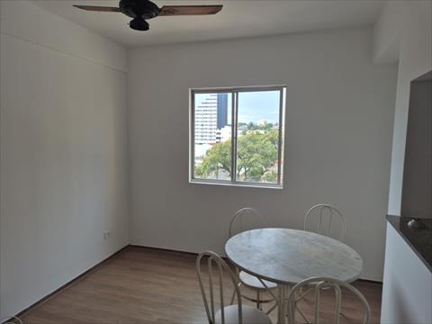 Apartamento para locacao no Vila Ipiranga em Londrina com 0m² por R$ 950,00