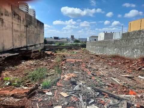 Terreno para venda no Centro em Londrina com 0m² por R$ 650.000,00