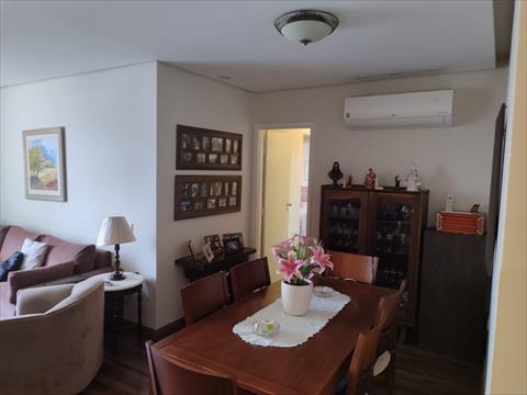 Apartamento para venda no Centro em Londrina com 87m² por R$ 400.000,00
