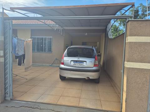 Casa para venda no Jardim Oguido em Londrina com 78,5m² por R$ 300.000,00