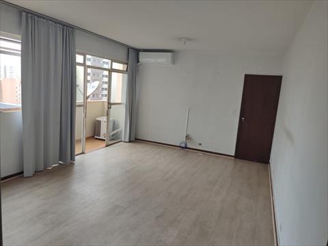 Apartamento para venda no Centro em Londrina com 123m² por R$ 390.000,00