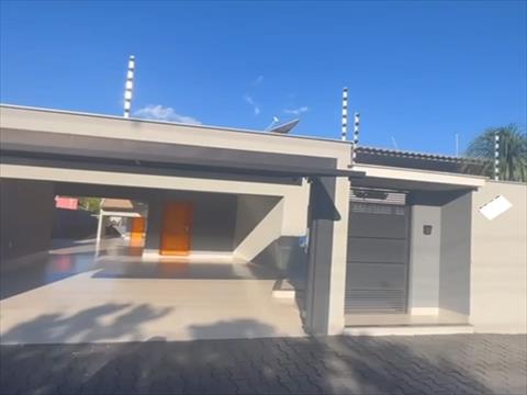 Casa para venda no Centro em Arapongas com 350m² por R$ 1.600.000,00