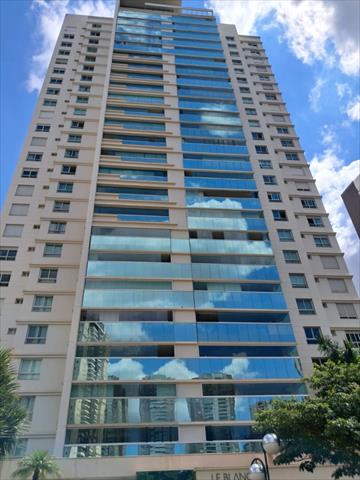 Apartamento para venda no Gleba Fazenda Palhano em Londrina com 236m² por R$ 2.700.000,00