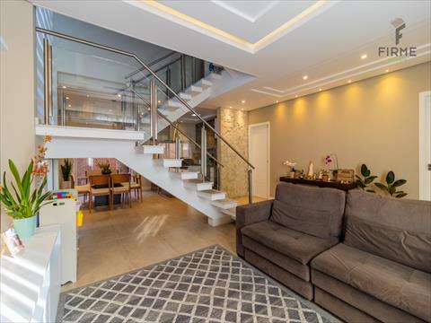 Sobrado para venda no Umbara em Curitiba com 178,81m² por R$ 1.290.000,00