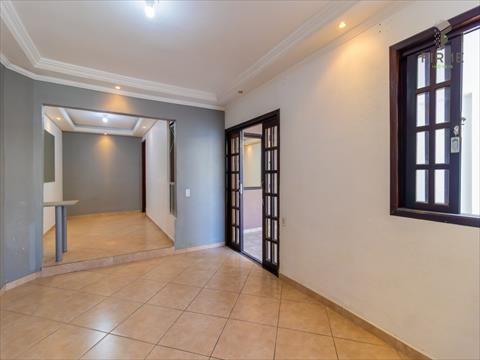 Sobrado para venda no Boqueirao em Curitiba com 125m² por R$ 415.000,00