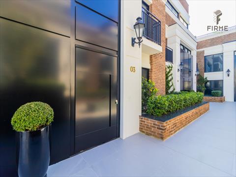 Casa de Condomínio para venda no Ahu em Curitiba com 144,48m² por R$ 2.790.000,00