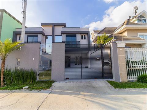Sobrado para venda no Capao da Imbuia em Curitiba com 135,34m² por R$ 930.000,00