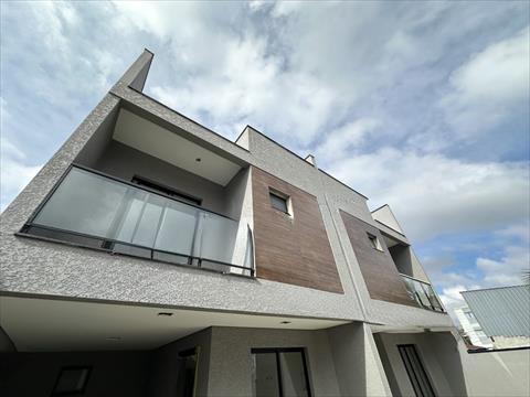Sobrado para venda no Capao Raso em Curitiba com 170m² por R$ 850.000,00
