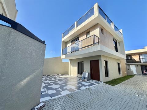 Sobrado para venda no Xaxim em Curitiba com 182m² por R$ 890.000,00