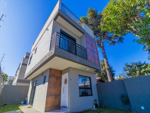 Sobrado para venda no Boqueirao em Curitiba com 160m² por R$ 949.000,00