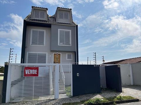 Sobrado para venda no Xaxim em Curitiba com 200m² por R$ 1.380.000,00
