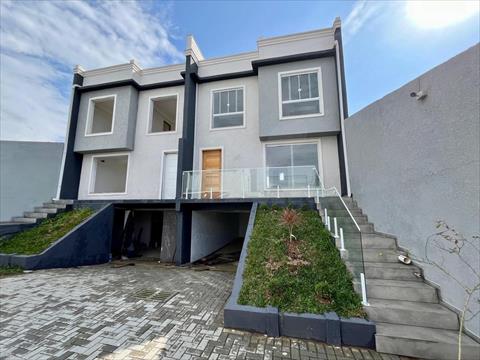 Sobrado para venda no Xaxim em Curitiba com 165m² por R$ 750.000,00