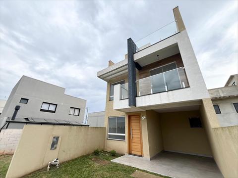 Sobrado para venda no Campo de Santana em Curitiba com 128,8m² por R$ 730.000,00