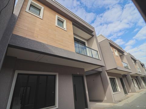 Sobrado para venda no Boqueirao em Curitiba com 118,28m² por R$ 839.000,00
