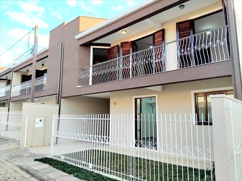 Sobrado para venda no Boqueirao em Curitiba com 135,8m² por R$ 650.000,00
