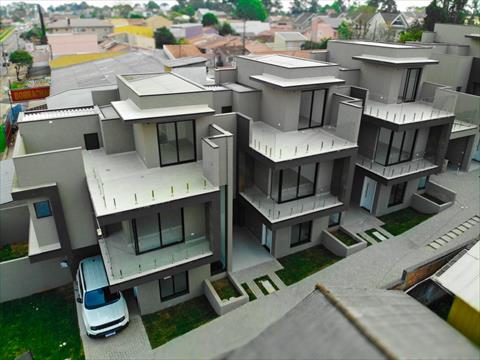 Sobrado para venda no Boqueirao em Curitiba com 118m² por R$ 699.000,00