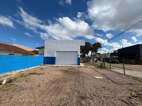 Barracão/galpão para locacao no Xaxim em Curitiba com 200m² por R$ 10.000,00