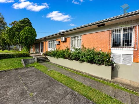 Casa Comercial para locacao no Boqueirao em Curitiba com 3.080m² por R$ 47.500,00