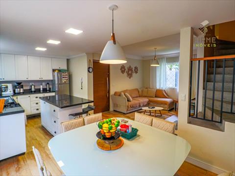 Sobrado para venda no Boqueirao em Curitiba com 170m² por R$ 780.000,00