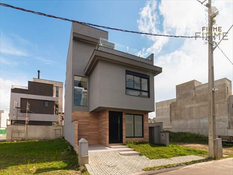 Sobrado para vendalocacaovenda e locacao no Santa Candida em Curitiba com 220,74m² por R$ 1.330.000,000,00