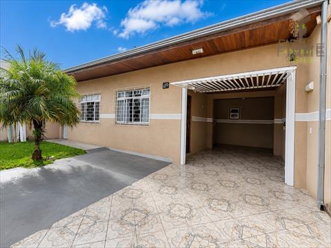 Casa para venda no Pinheirinho em Curitiba com 360m² por R$ 720.000,00