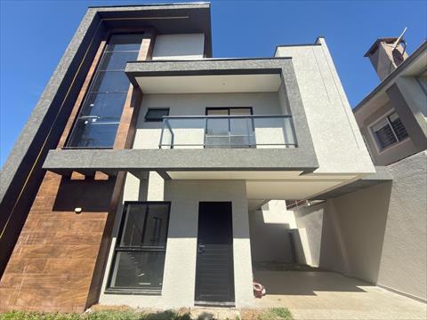 Sobrado para venda no Novo Mundo em Curitiba com 147,45m² por R$ 990.000,00