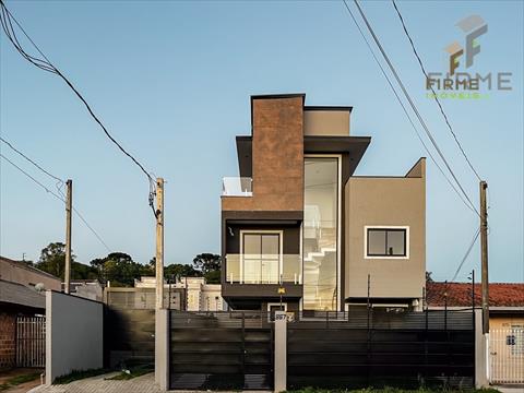 Sobrado para venda no Uberaba em Curitiba com 118,41m² por R$ 750.000,00