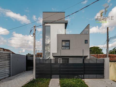 Sobrado para venda no Uberaba em Curitiba com 142,13m² por R$ 950.000,00