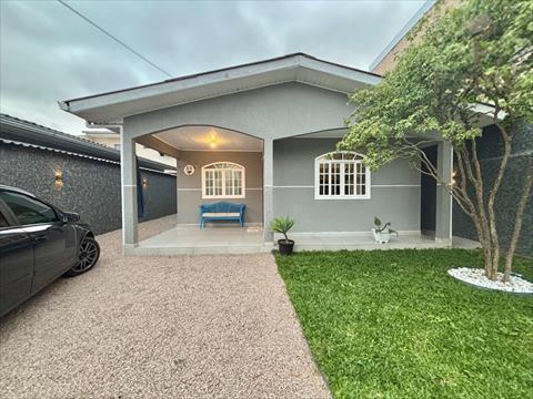 Casa para venda no Sitio Cercado em Curitiba com 227,6m² por R$ 690.000,00