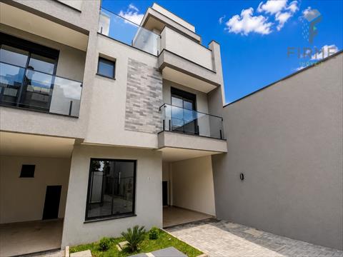 Sobrado para venda no Capao da Imbuia em Curitiba com 171m² por R$ 959.900,00