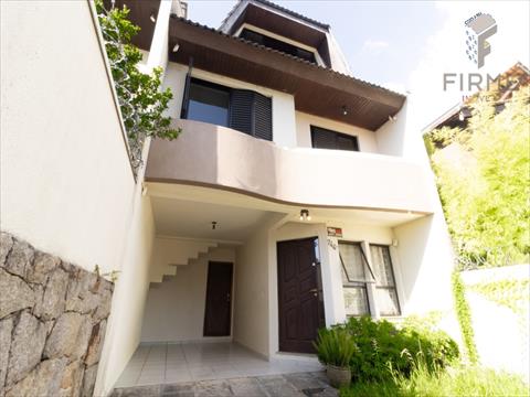 Sobrado para venda no Sao Francisco em Curitiba com 144,52m² por R$ 990.000,00