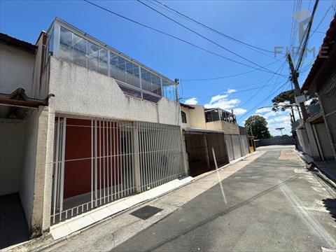 Sobrado para venda no Boqueirao em Curitiba com 80m² por R$ 450.000,00