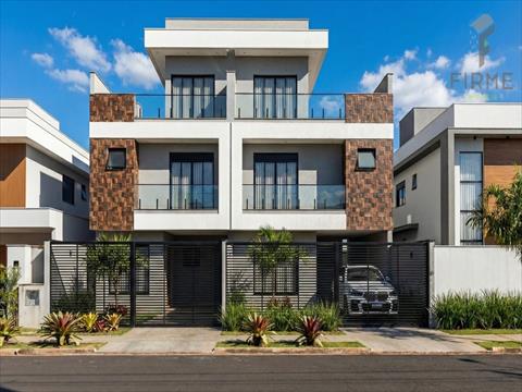 Sobrado para venda no Capao da Imbuia em Curitiba com 191,68m² por R$ 1.090.000,00