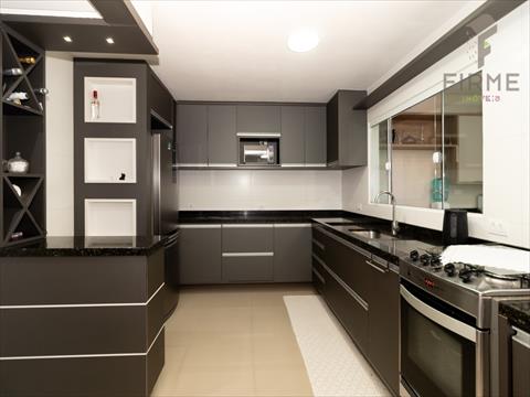 Sobrado para venda no Boqueirao em Curitiba com 156,26m² por R$ 660.000,00