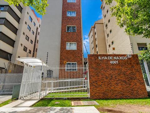 Apartamento para locacao no Portao em Curitiba com 32,69m² por R$ 2.412,50