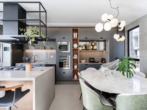 Sobrado para venda no Guabirotuba em Curitiba com 226m² por R$ 2.134.600,00