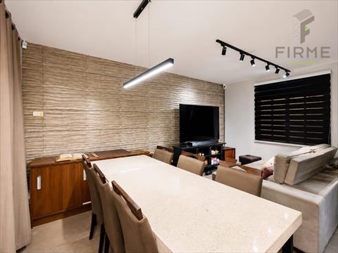 Sobrado para venda no Xaxim em Curitiba com 153,65m² por R$ 680.000,00