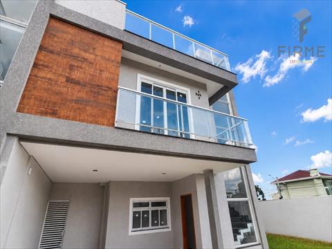 Sobrado para venda no Capao Raso em Curitiba com 195,71m² por R$ 1.069.000,00