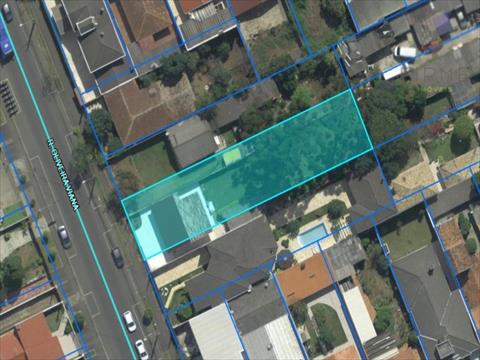 Terreno para venda no Hauer em Curitiba com 660m² por R$ 1.100.000,00