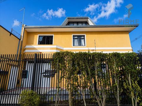 Sobrado para venda no Capao Raso em Curitiba com 180,33m² por R$ 1.250.000,00