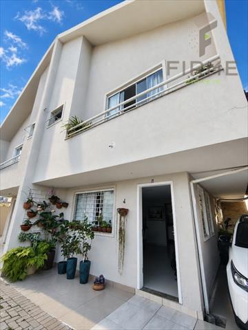 Sobrado para venda no Boqueirao em Curitiba com 115m² por R$ 690.000,00