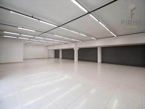 Loja para locacao no Uberaba em Curitiba com 420m² por R$ 15.000,00