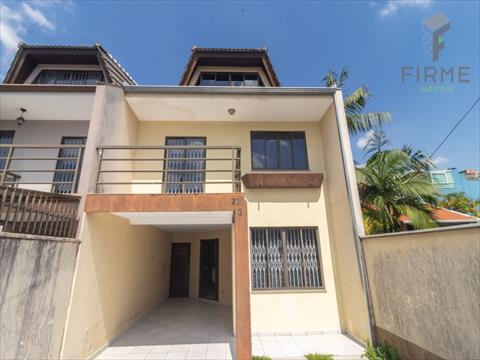 Sobrado para locacao no Xaxim em Curitiba com 250m² por R$ 6.000,00