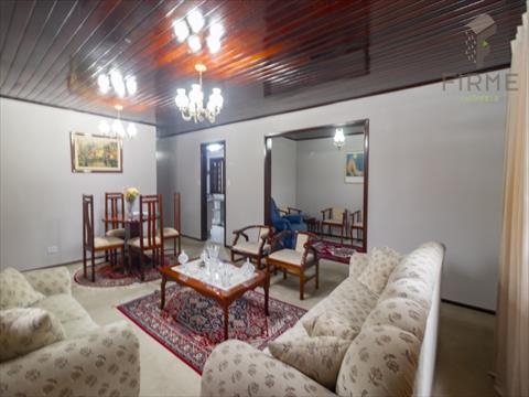 Casa para venda no Boqueirao em Curitiba com 214m² por R$ 1.100.000,00